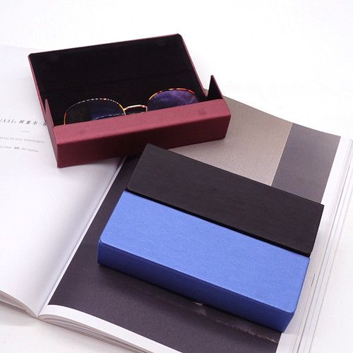 产品 方形纸质眼镜盒供货商         主营产品:手工眼镜盒,钱包眼镜盒